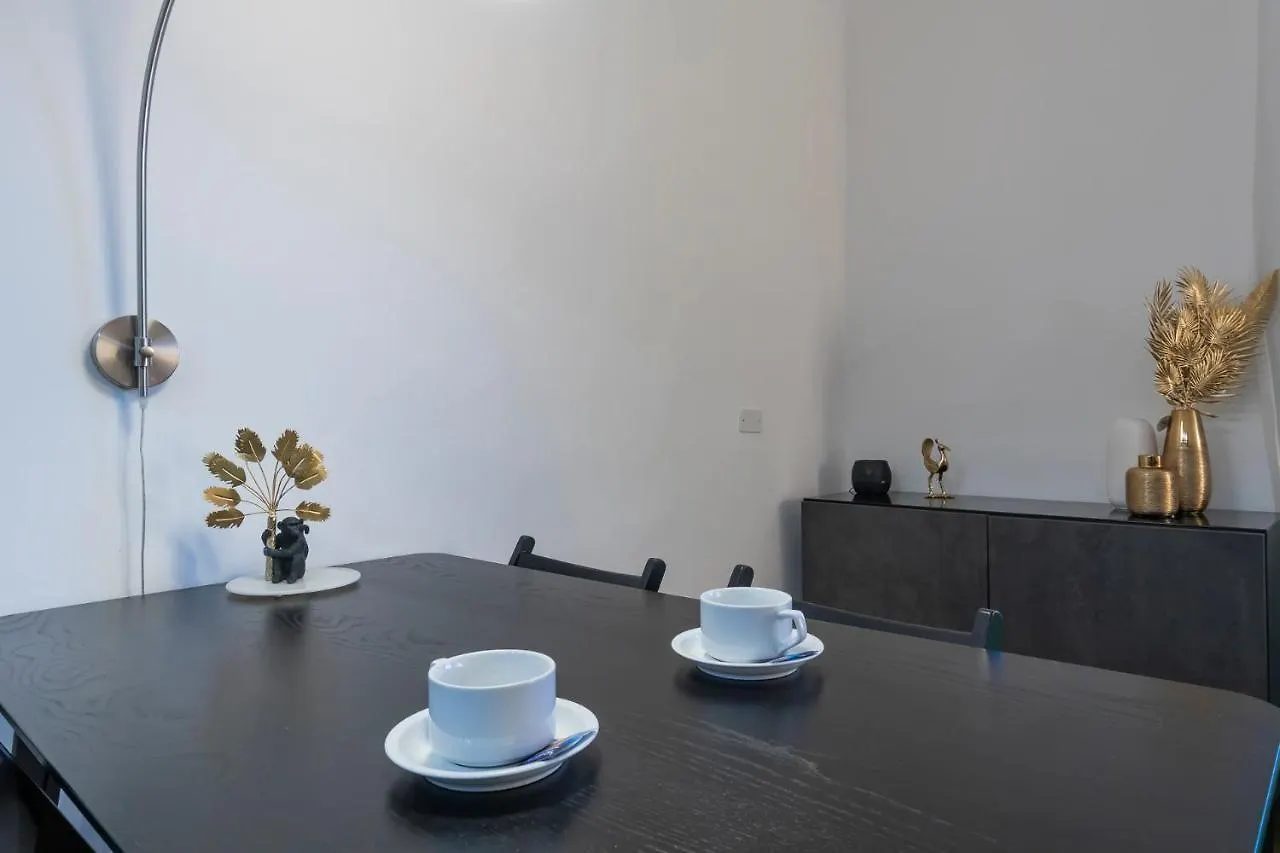 Renovated Apartment Near Loreto Padova 78 Milan